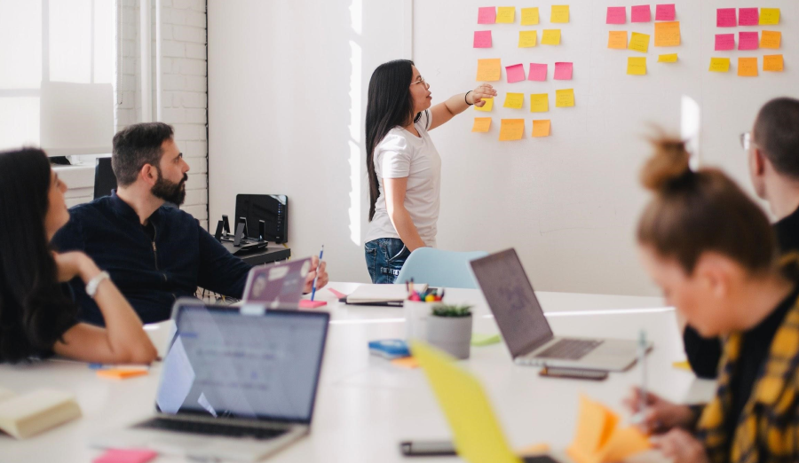 7 Advantages of Hiring an E-commerce Development Company 