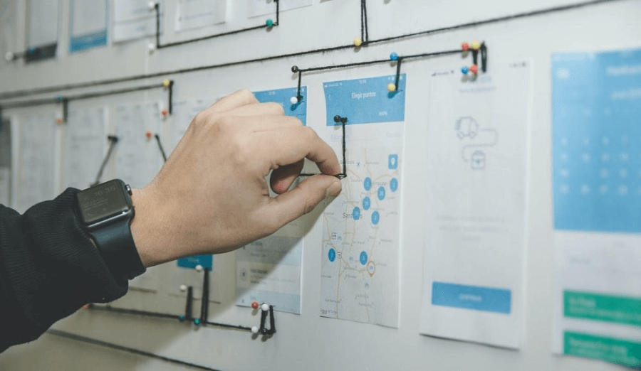 Top AI & ML Implementation Strategies for Businesses in 2025